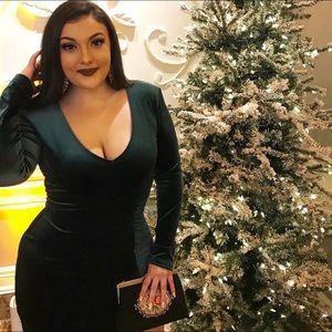 Emerald Evening gown (velvet)